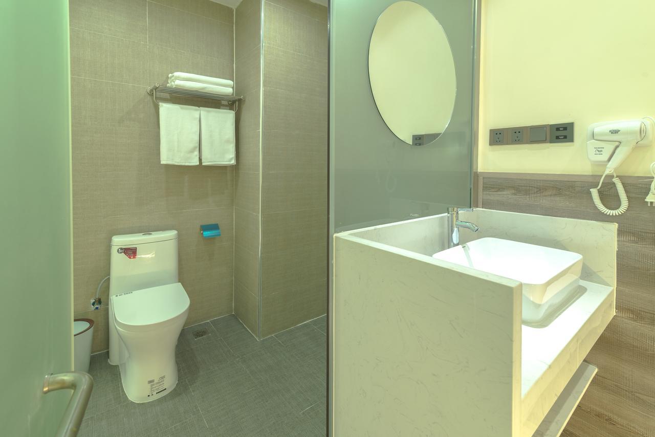 ננינג Wonder Youth Hostel מראה חיצוני תמונה