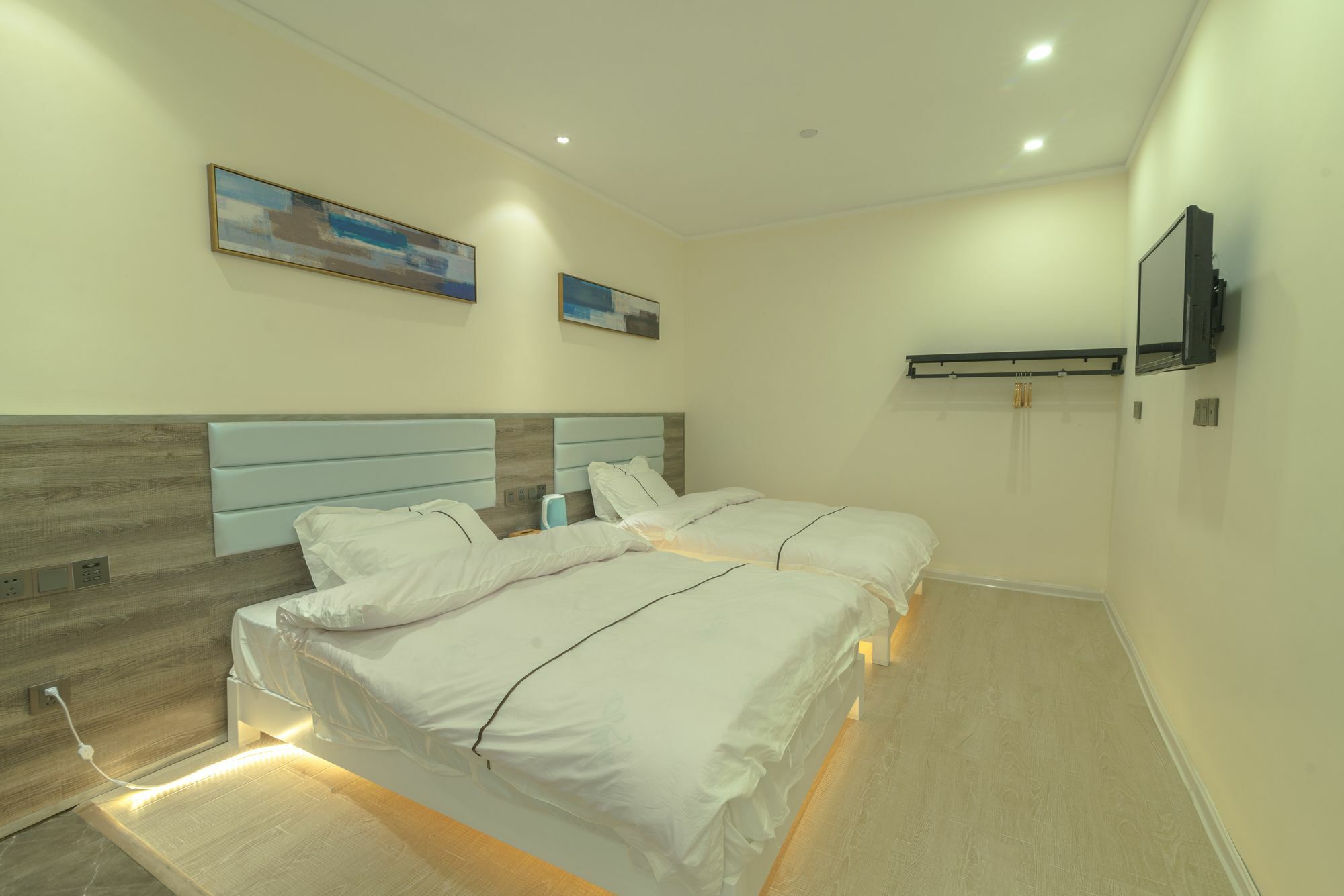 ננינג Wonder Youth Hostel מראה חיצוני תמונה