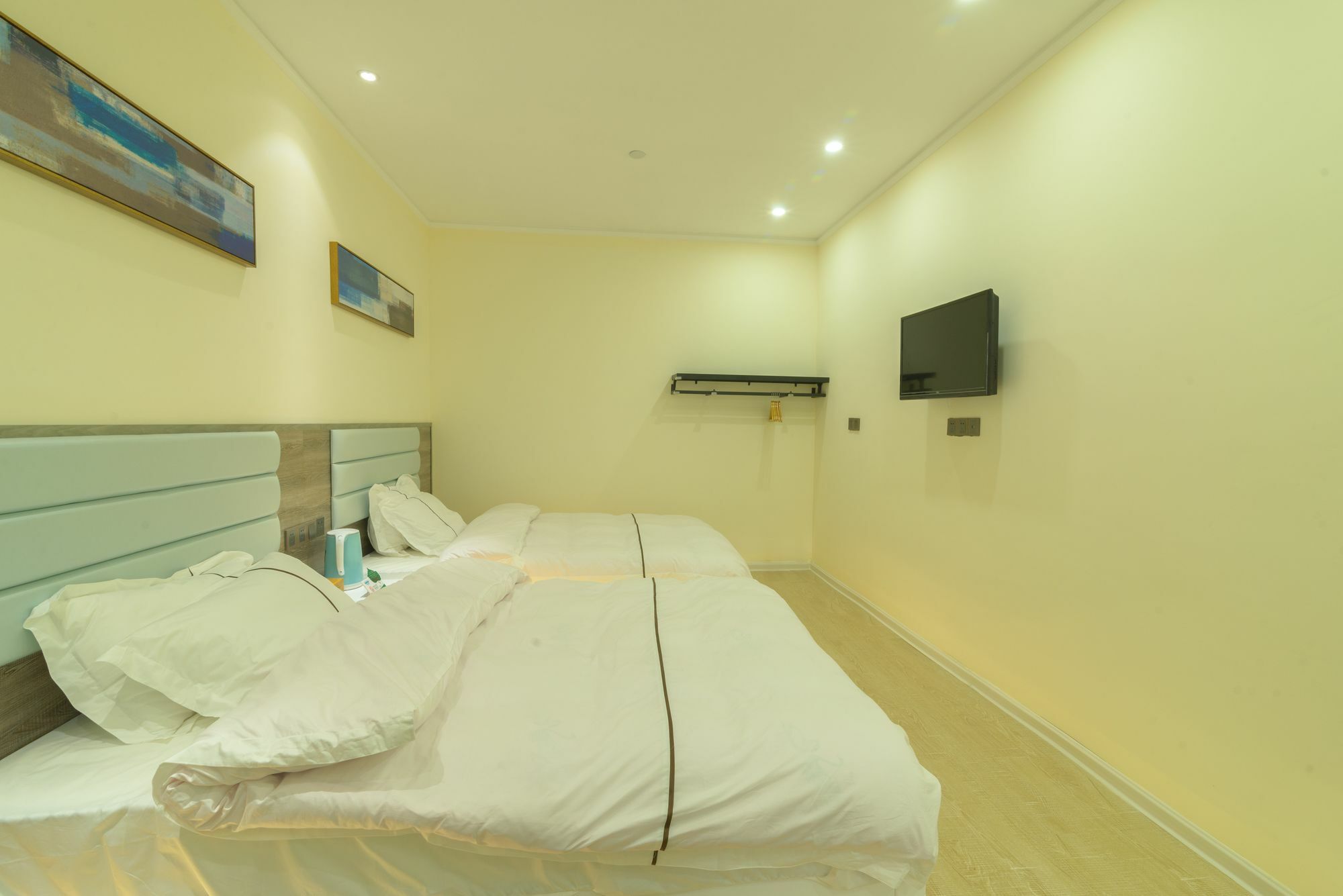 ננינג Wonder Youth Hostel מראה חיצוני תמונה